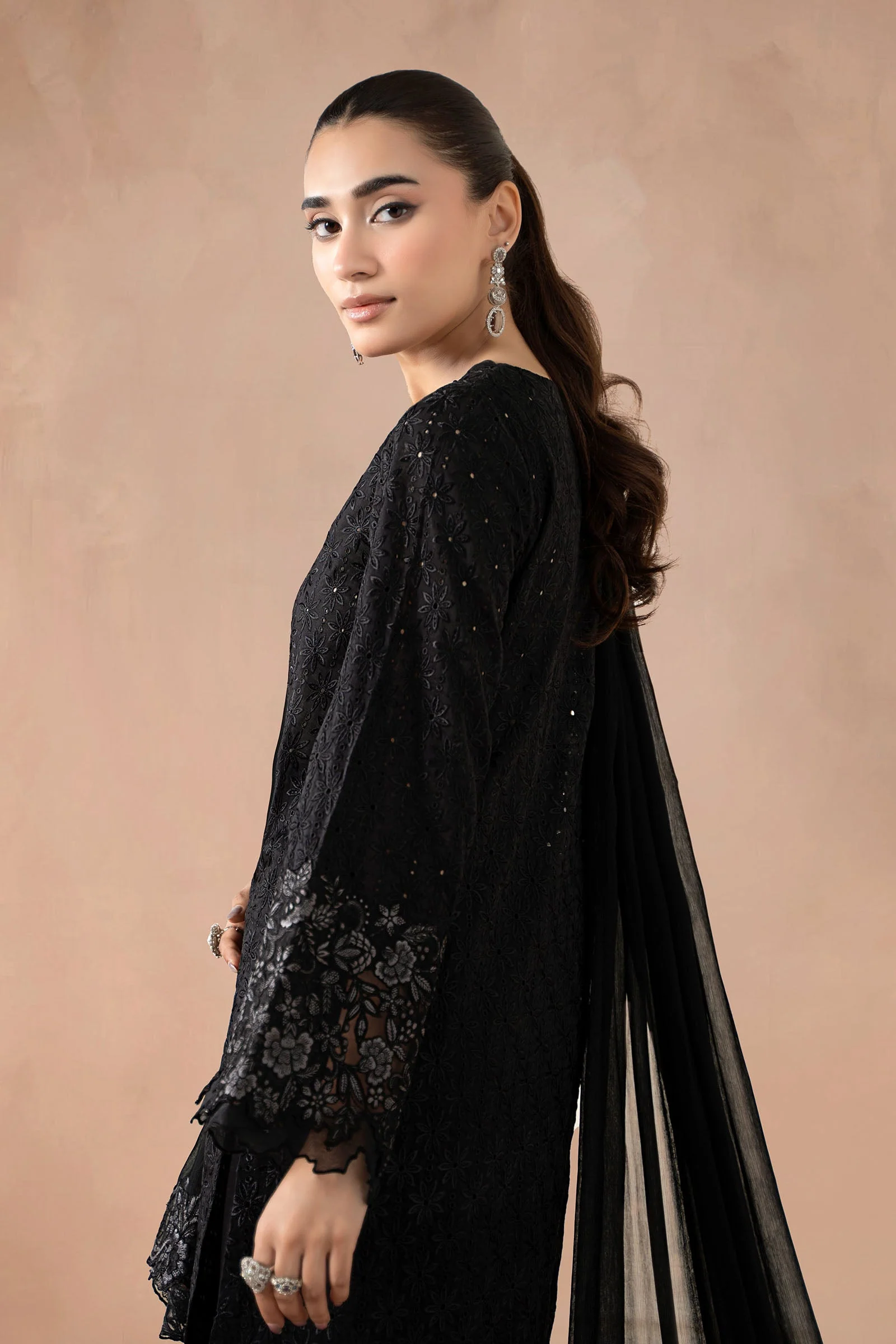 3 Piece Embroidered Lawn Suit 333 3 Piece Embroidered Lawn Suit