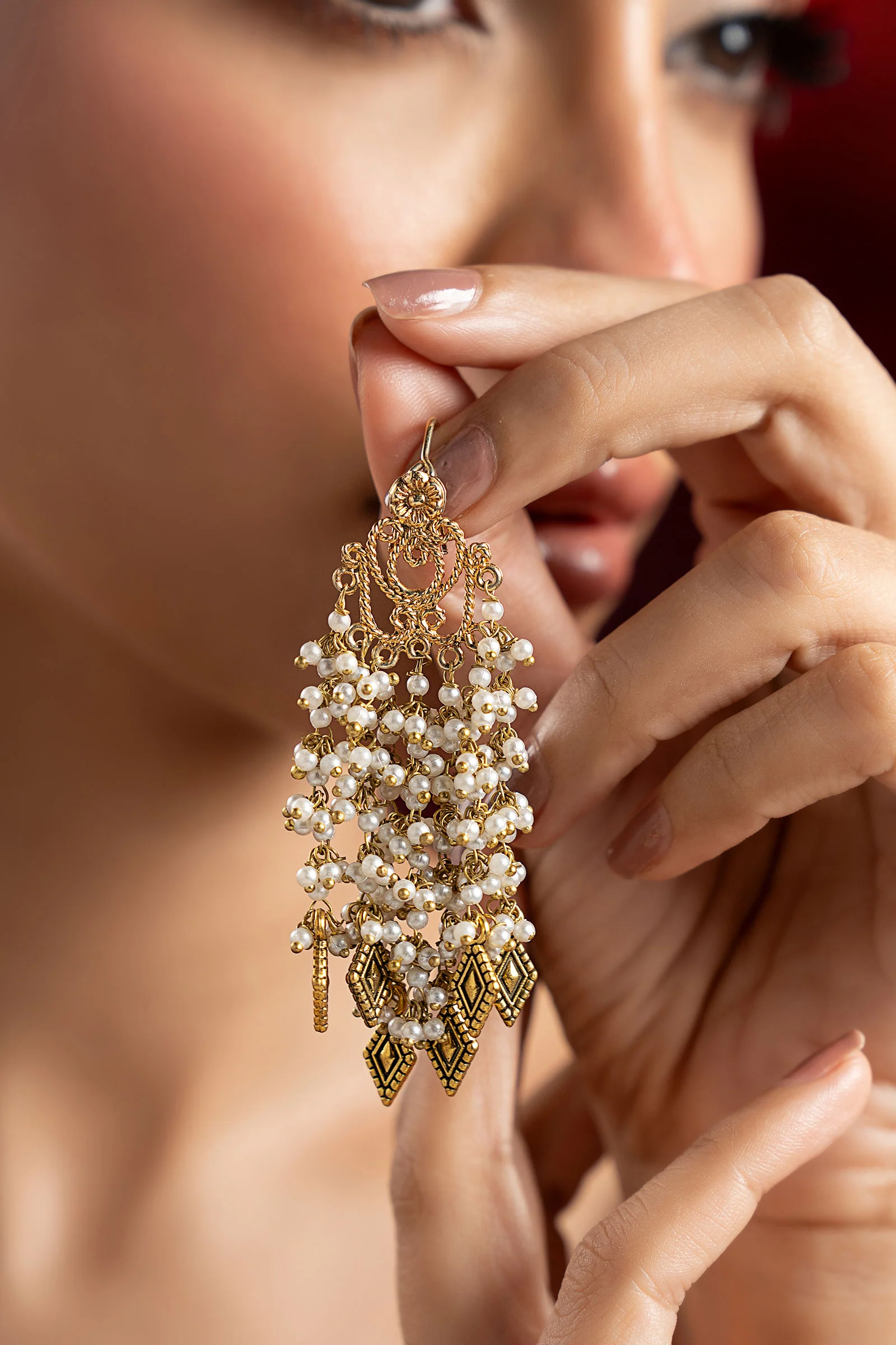 Jhalmoti Earrings