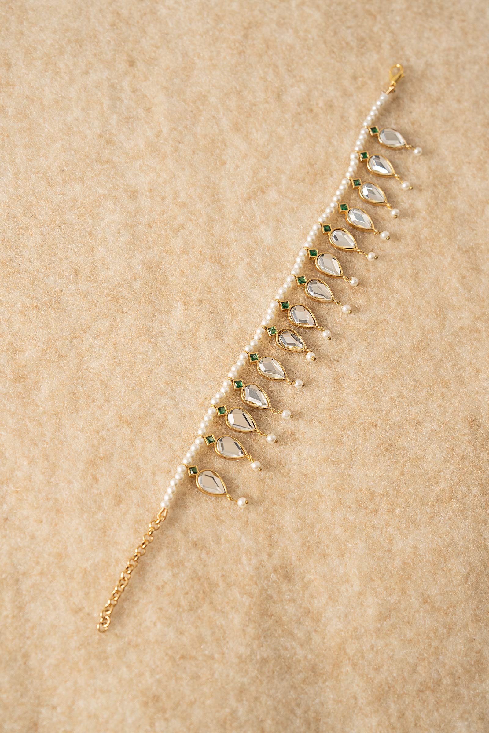 Riwaayat Anklet