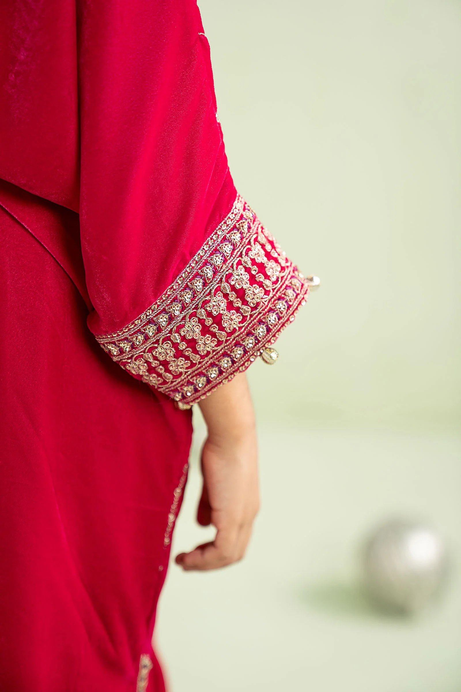 2 Piece Embroidered Velvet Suit