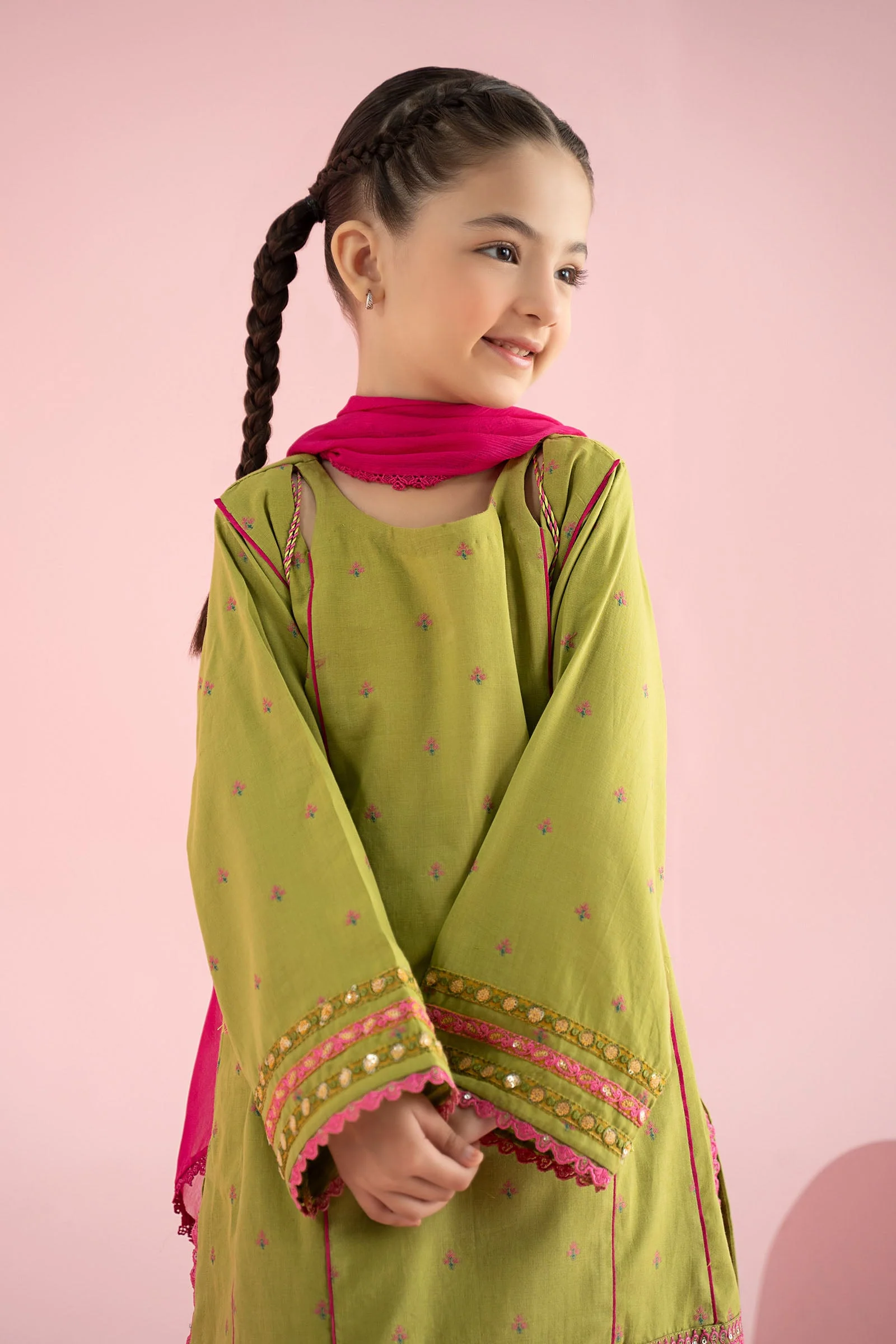 3 Piece Embroidered Jacquard Brochia Suit