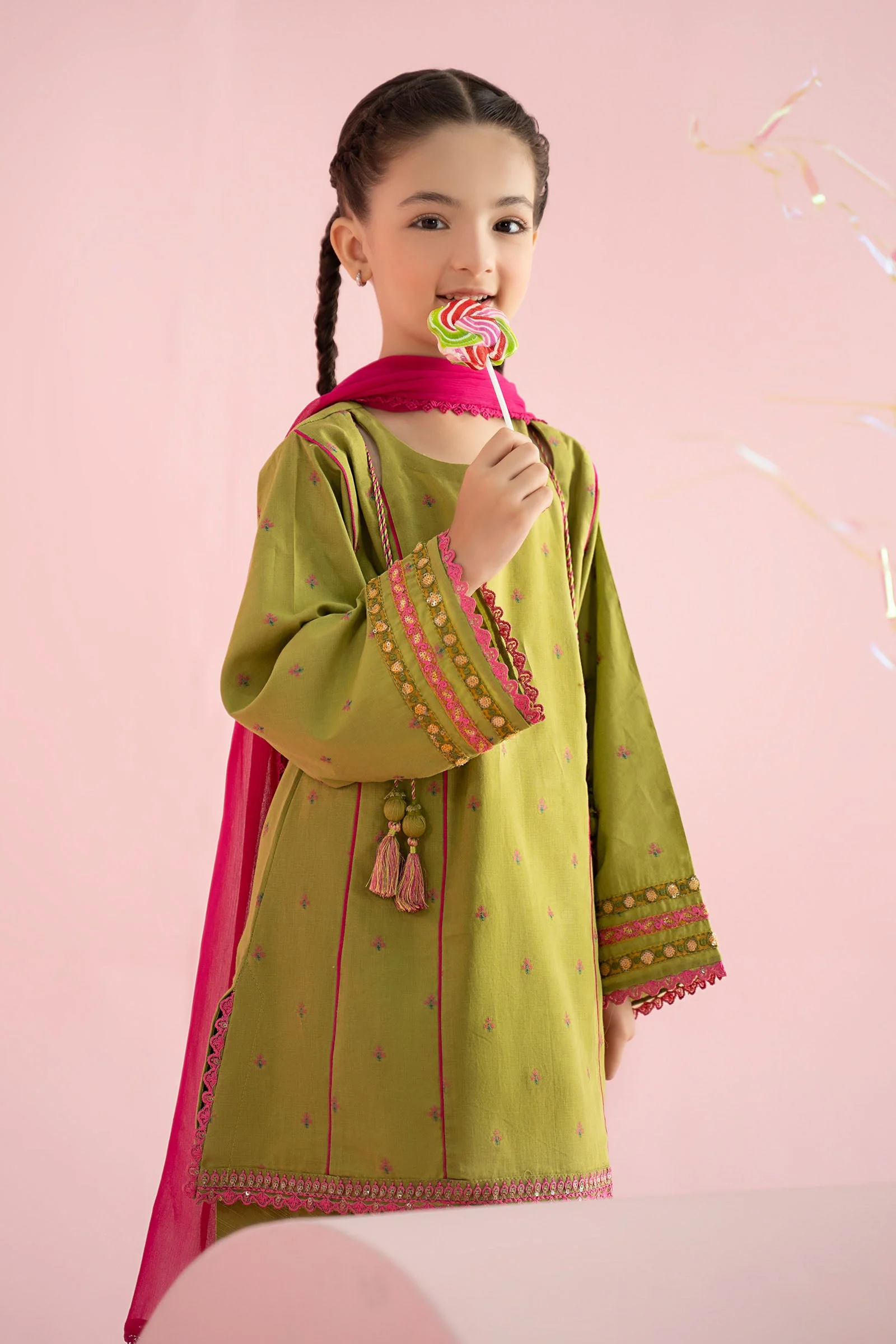 3 Piece Embroidered Jacquard Brochia Suit 3 3 Piece Embroidered Jacquard Brochia Suit