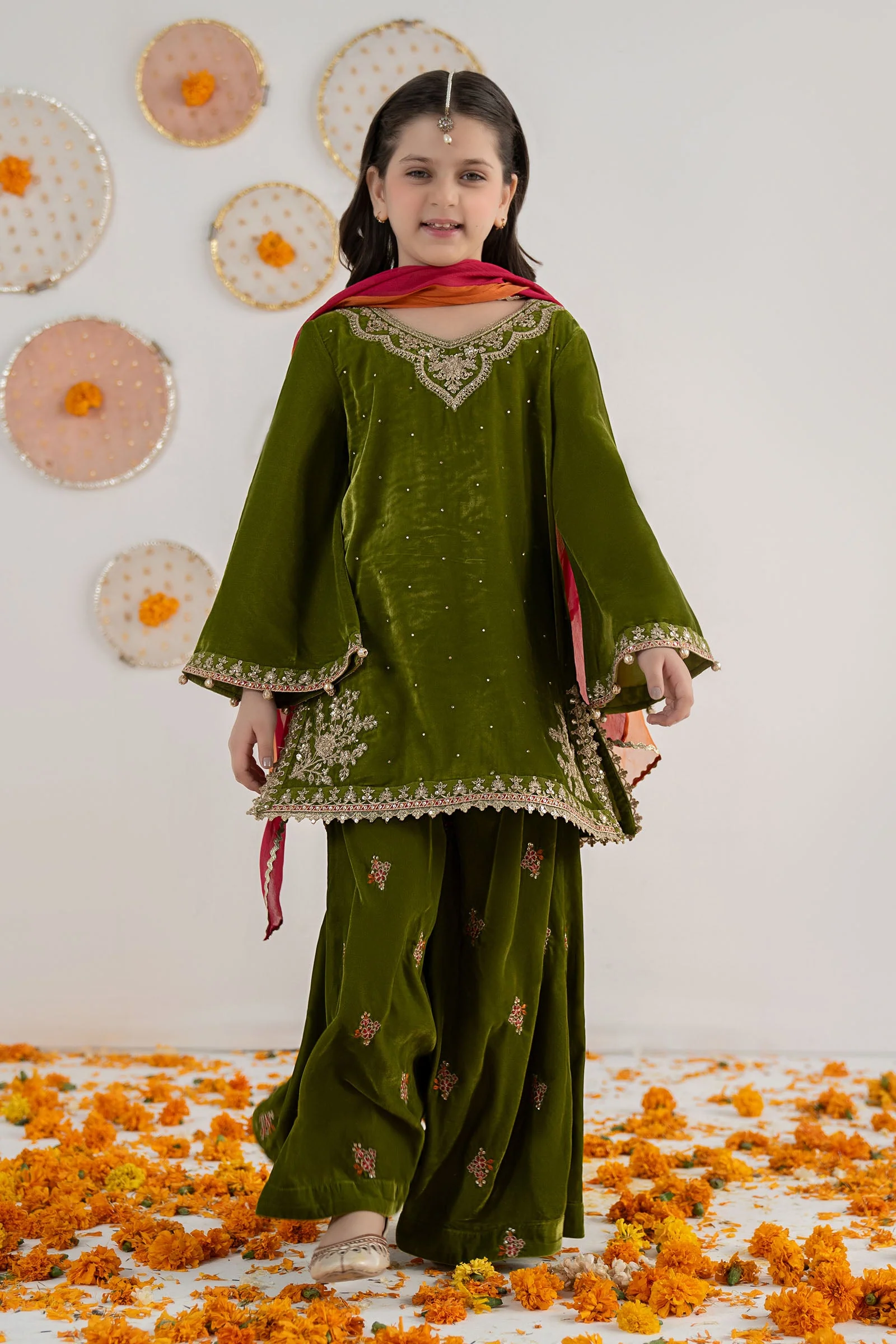 3 Piece Embroidered Velvet Suit 124 3 Piece Embroidered Velvet Suit