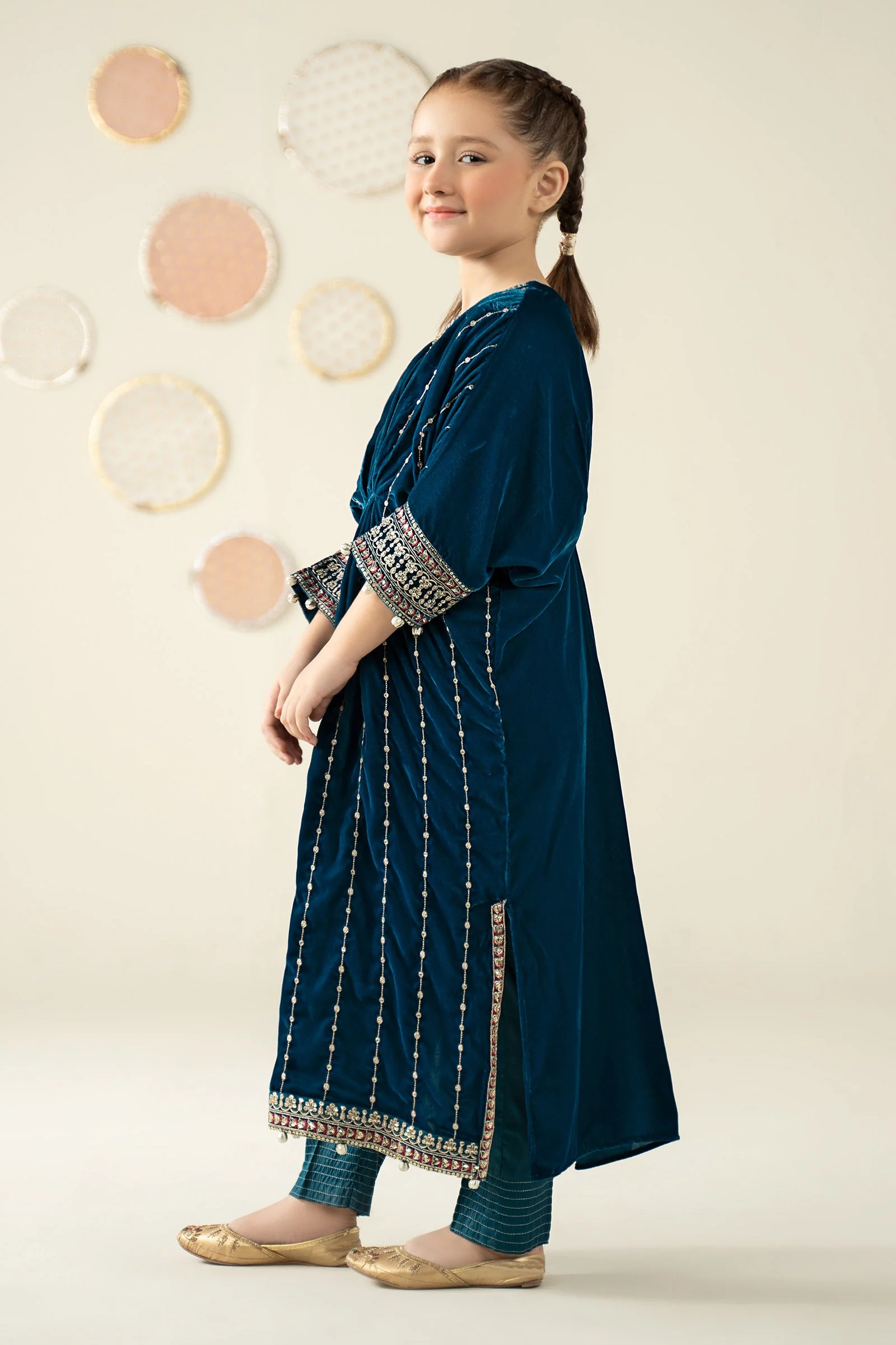 2 Piece Embroidered Velvet Suit