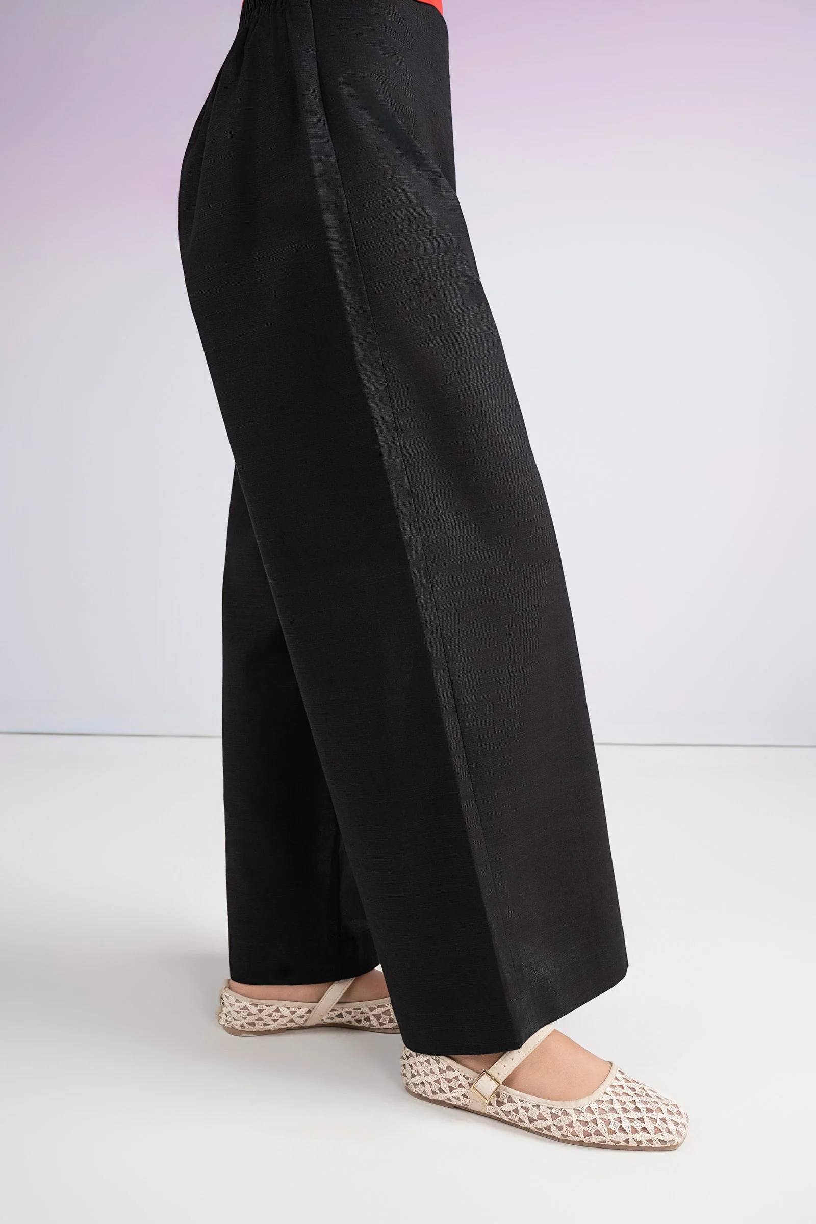 Embroidered Khaddar Trouser