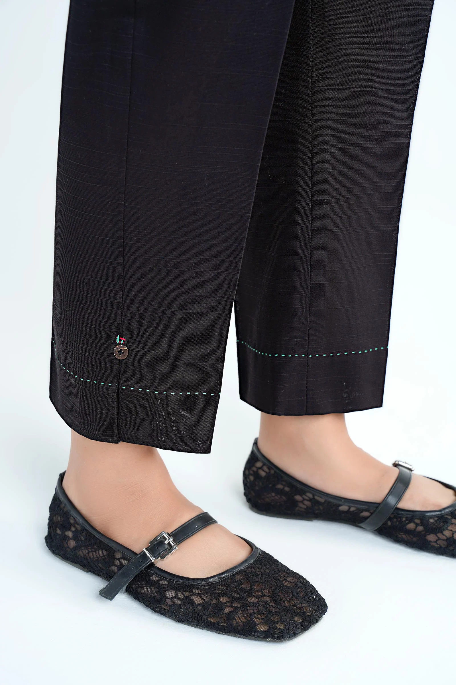 Dyed Slub Khaddar Trouser