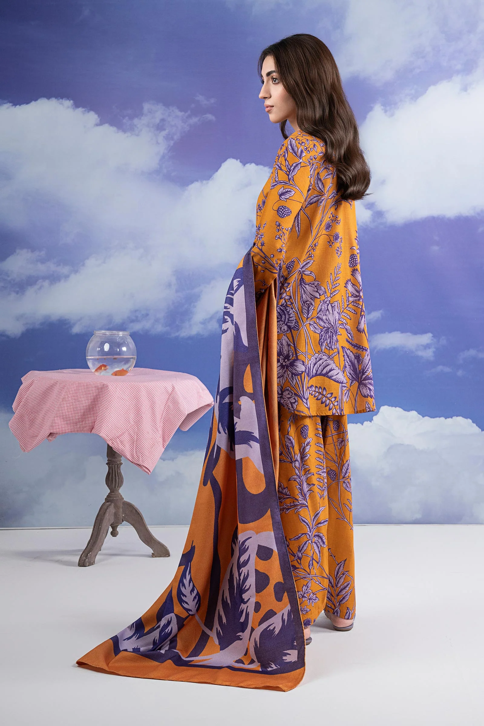 3 Pc Printed Khaddar Suit