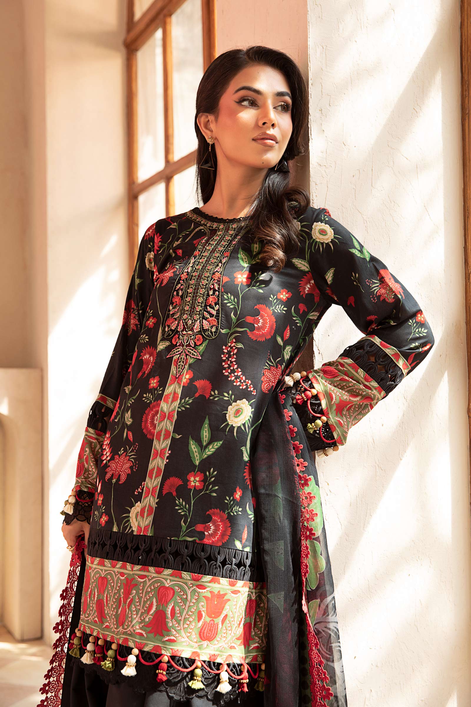 3 Pc Unstitched Embroidered Lawn Suit | MB-CUS25-901A