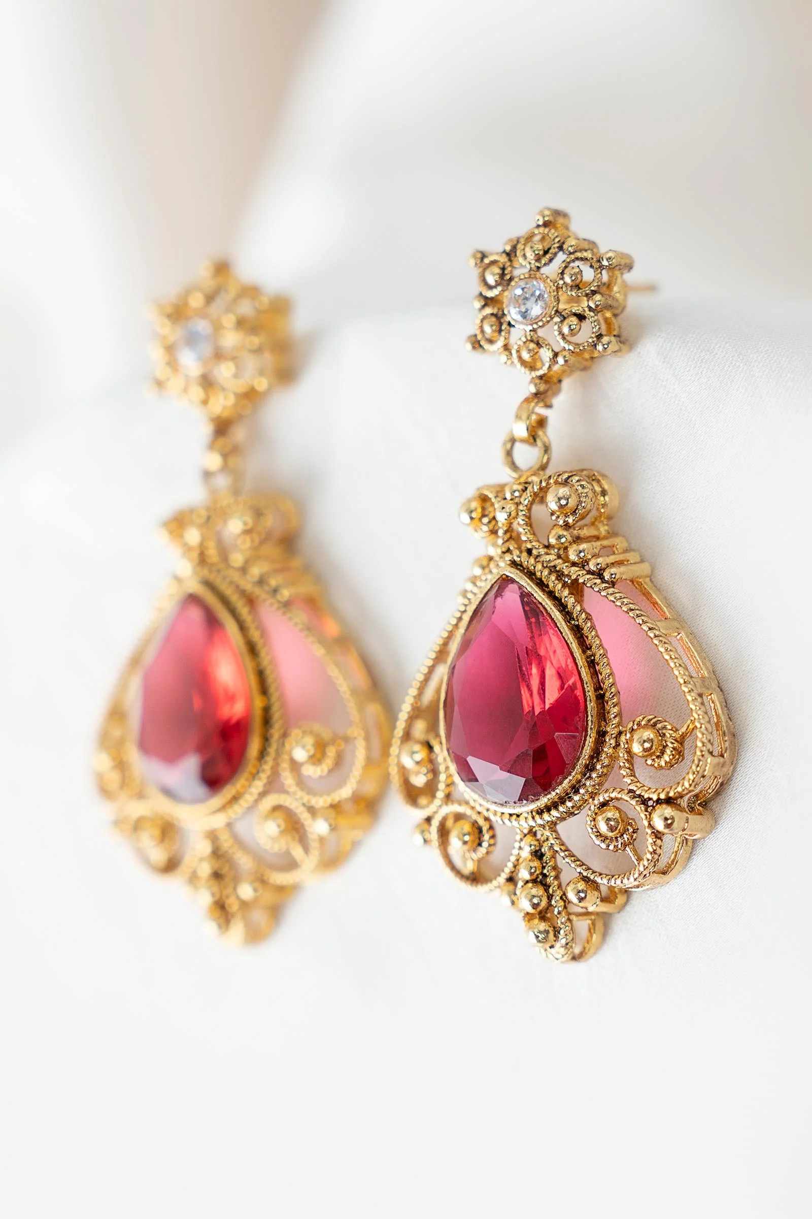 Roszir Earrings