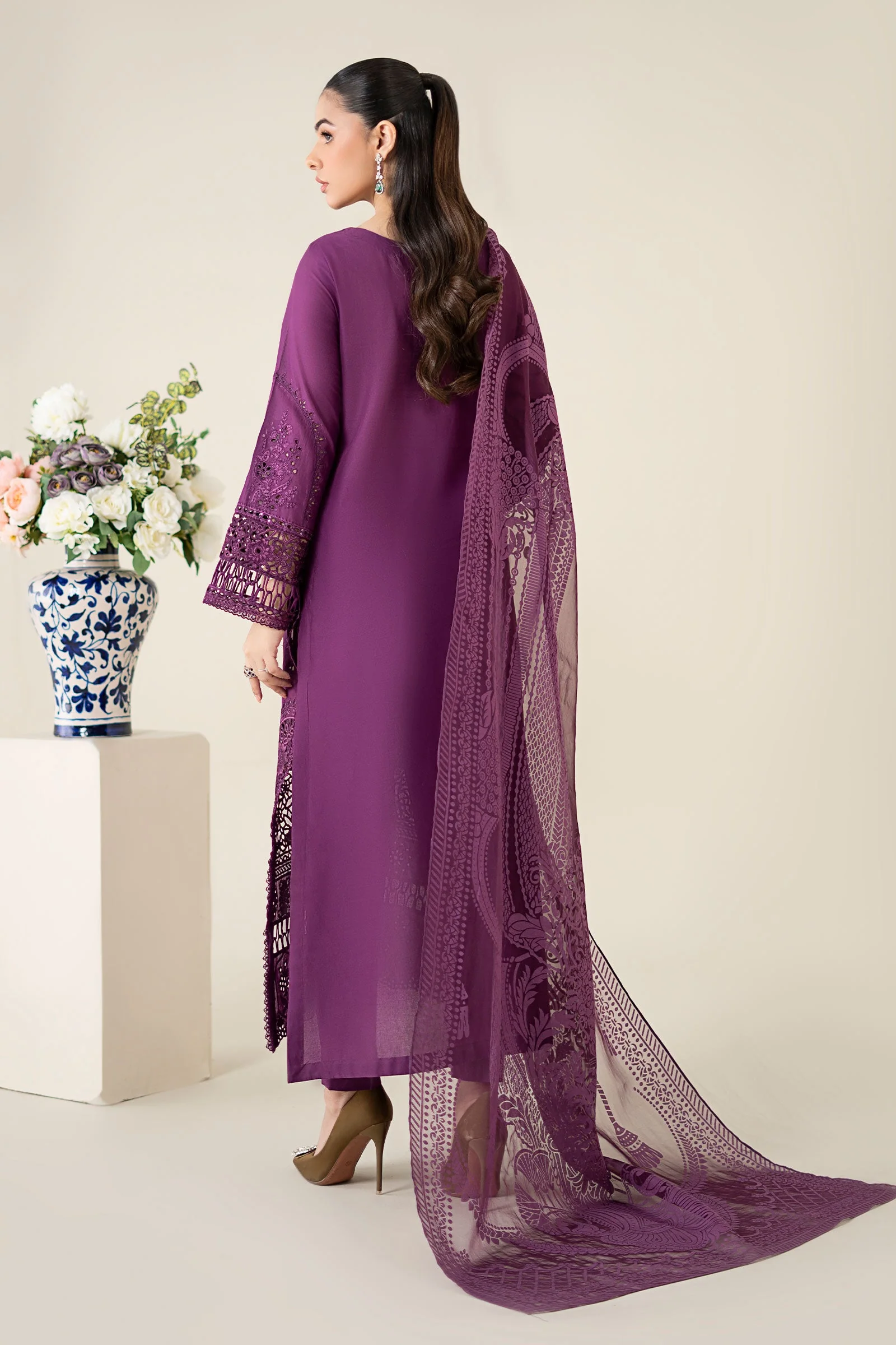 3 Piece Embroidered Lawn Suit 306 3 Piece Embroidered Lawn Suit