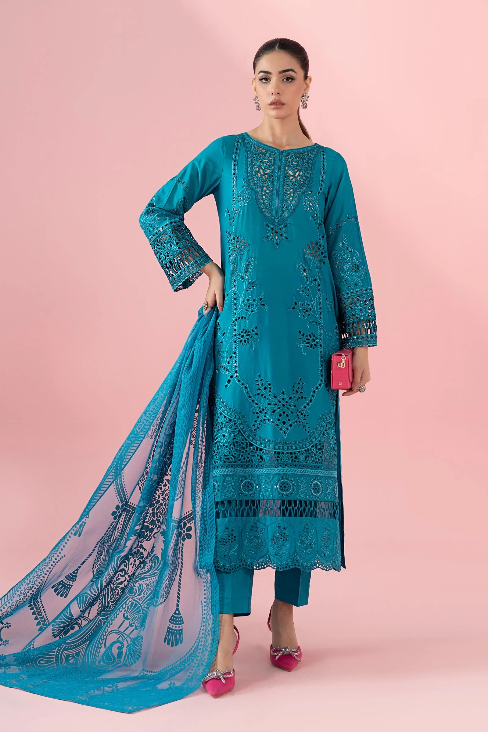 3 Piece Embroidered Lawn Suit 284 3 Piece Embroidered Lawn Suit