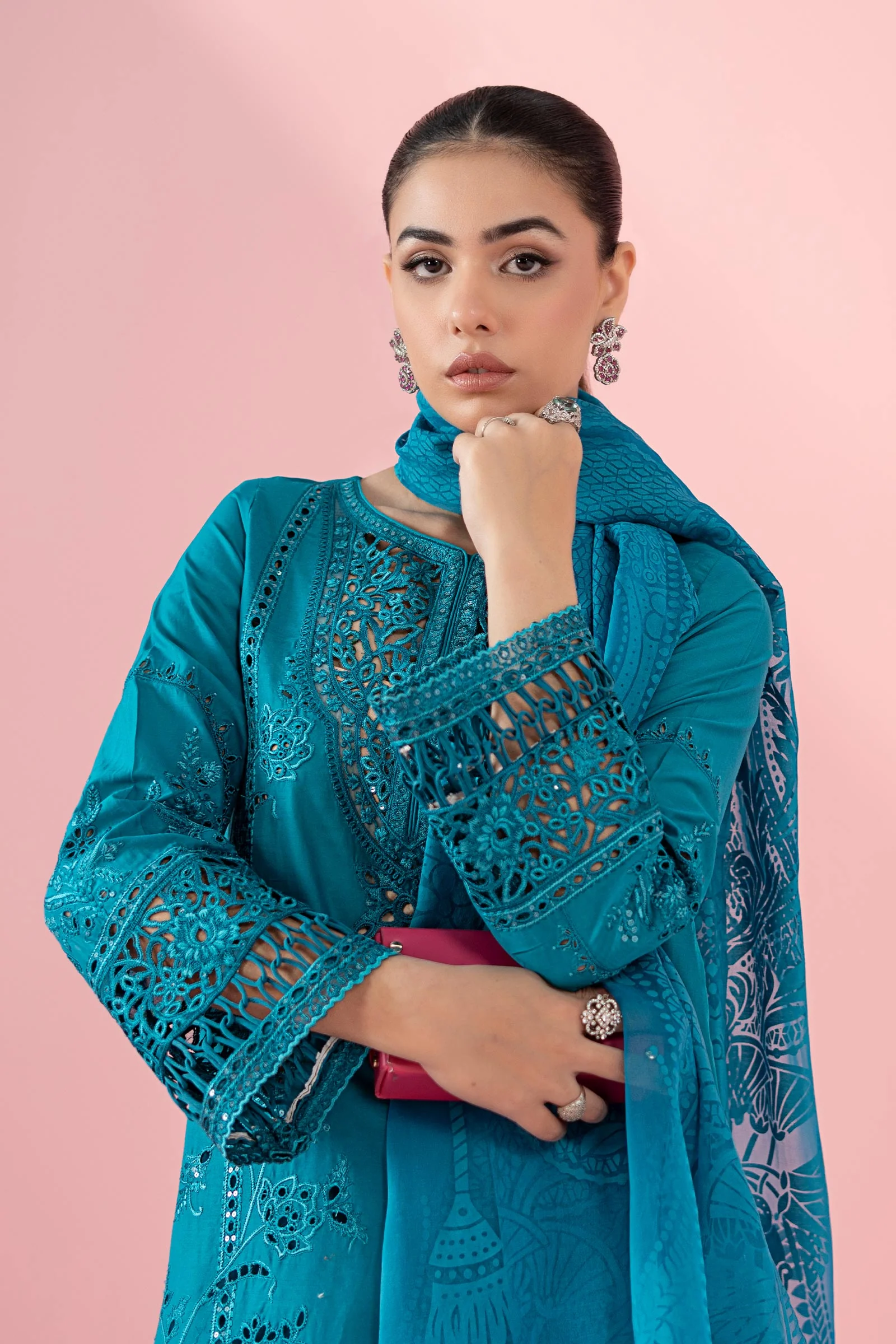 3 Piece Embroidered Lawn Suit 285 3 Piece Embroidered Lawn Suit