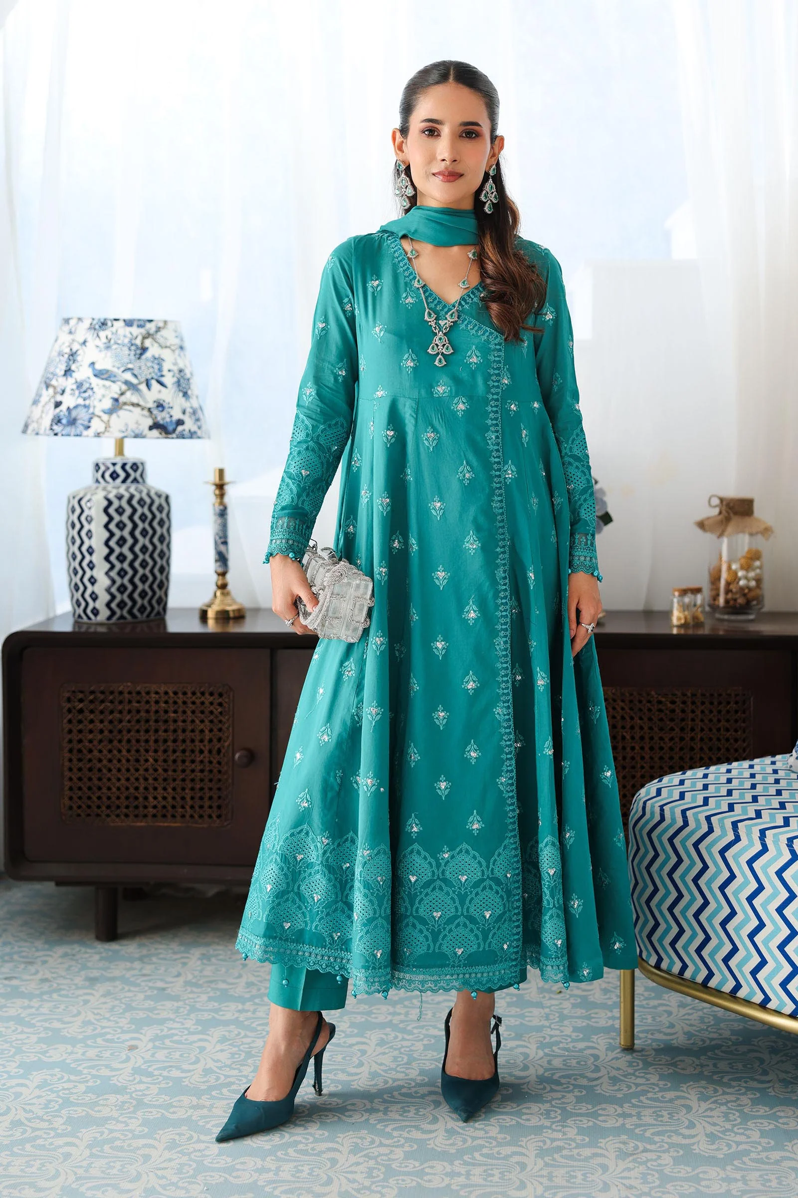 3 Piece Embroidered Lawn Suit