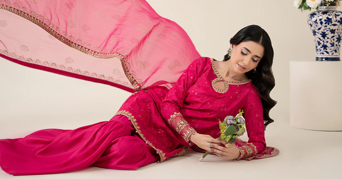 3 Piece Embroidered Lawn Suit 221 3 Piece Embroidered Lawn Suit