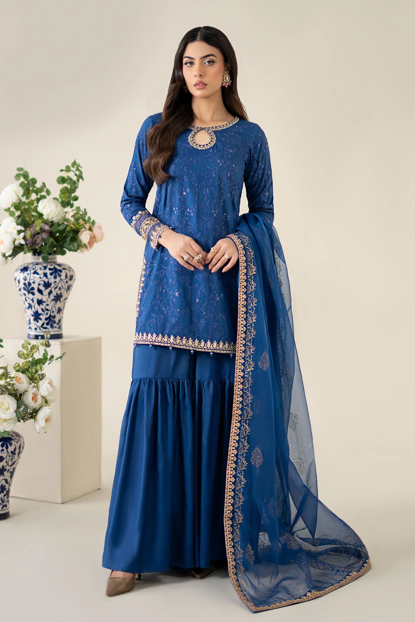 3 Piece Embroidered Lawn Suit 209 3 Piece Embroidered Lawn Suit