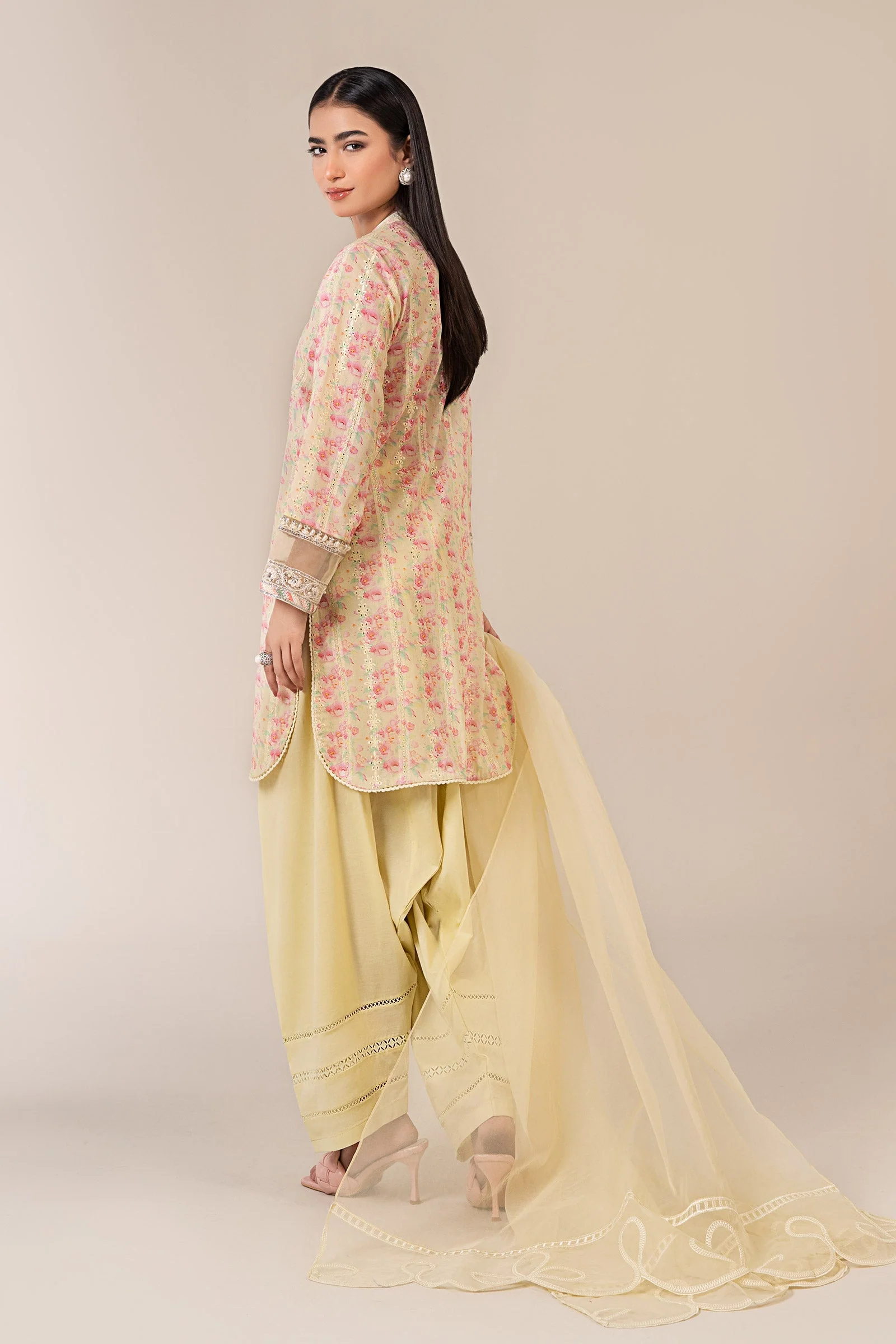 3 Piece Embroidered Lawn Suit 207 3 Piece Embroidered Lawn Suit