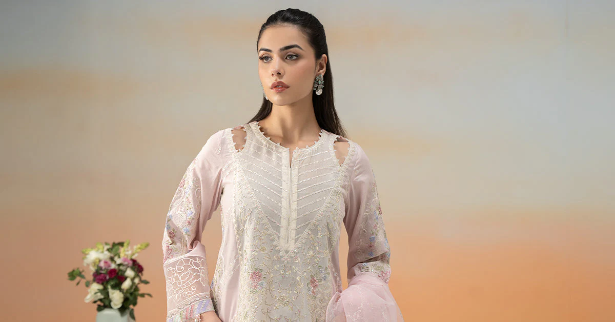 3 Piece Embroidered Lawn Suit 179 3 Piece Embroidered Lawn Suit