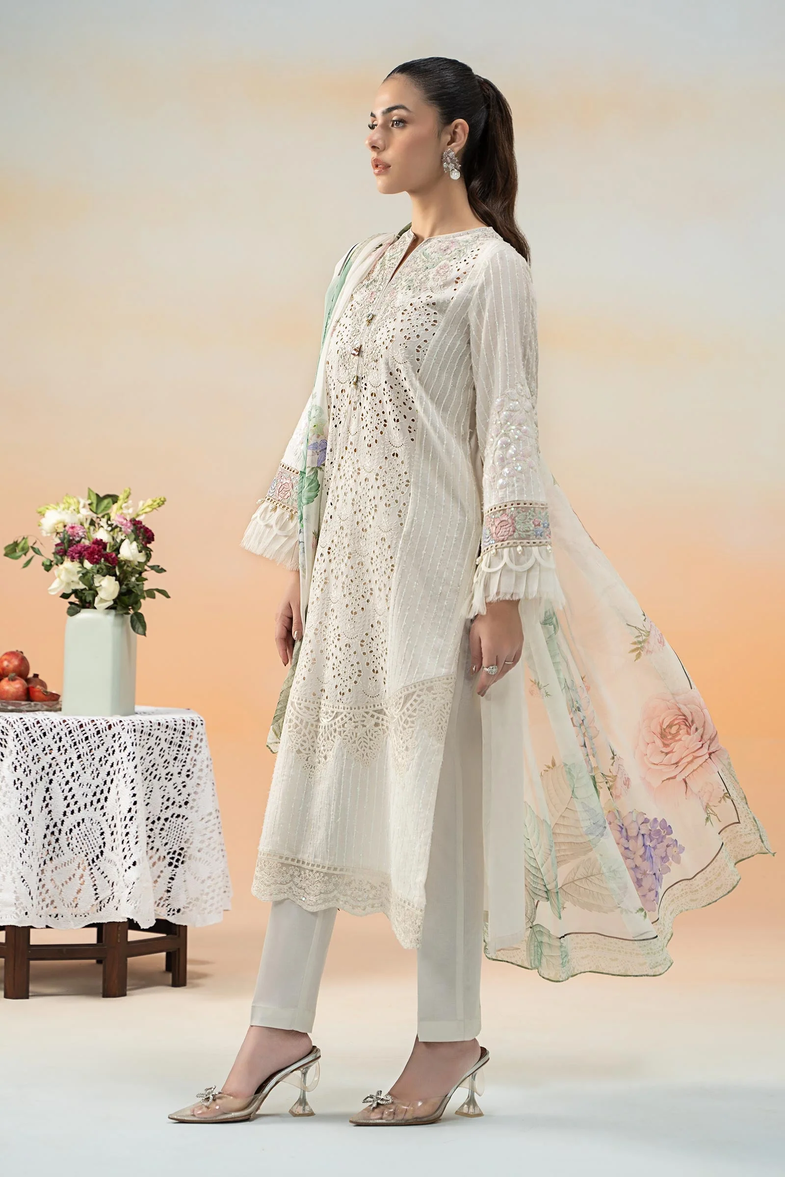 3 Piece Embroidered Lawn Suit 171 3 Piece Embroidered Lawn Suit