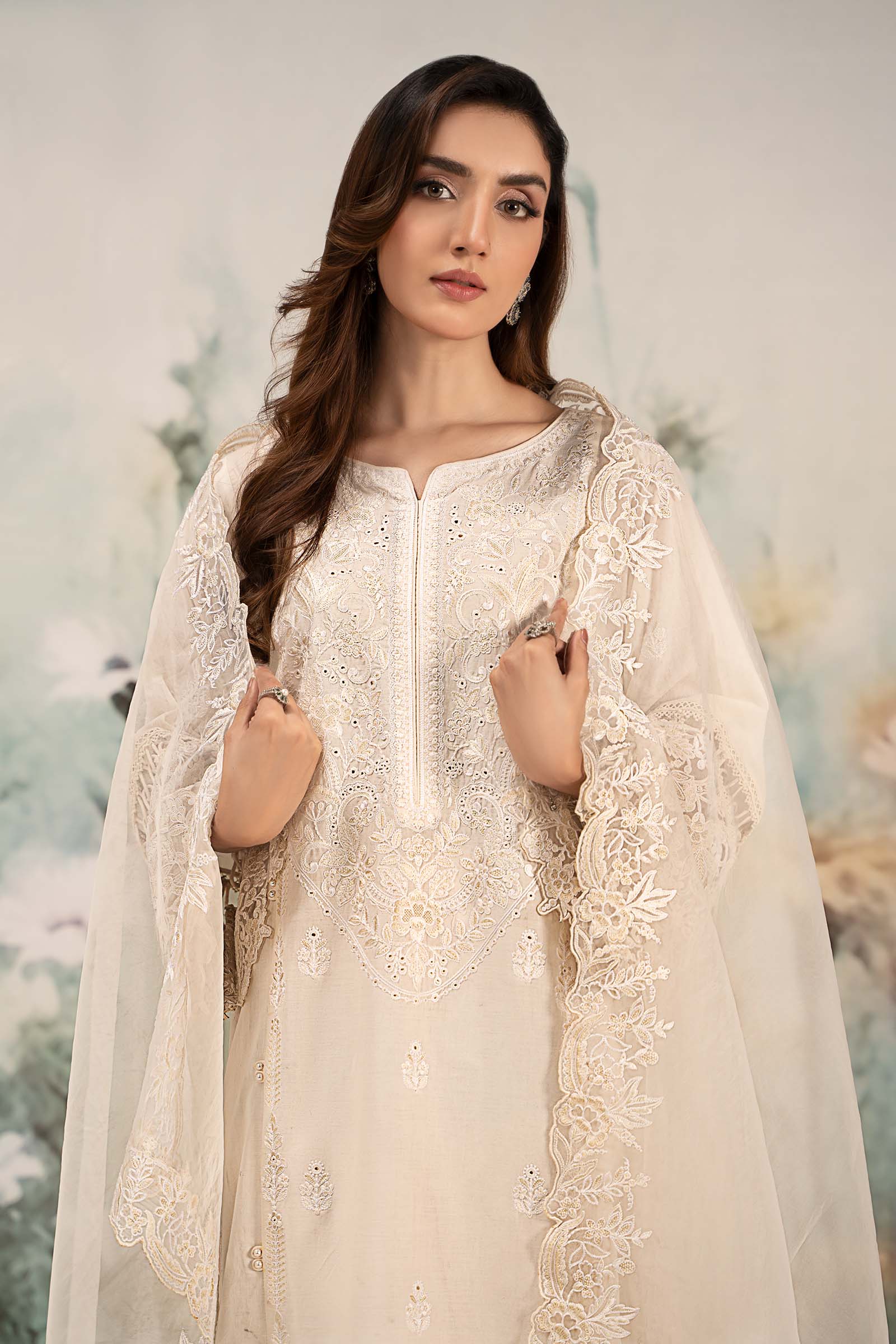 3 Piece Embroidered Lawn Suit 154 3 Piece Embroidered Lawn Suit