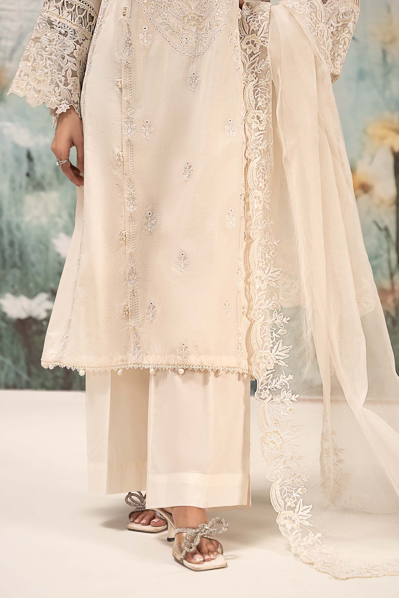 3 Piece Embroidered Lawn Suit 155 3 Piece Embroidered Lawn Suit