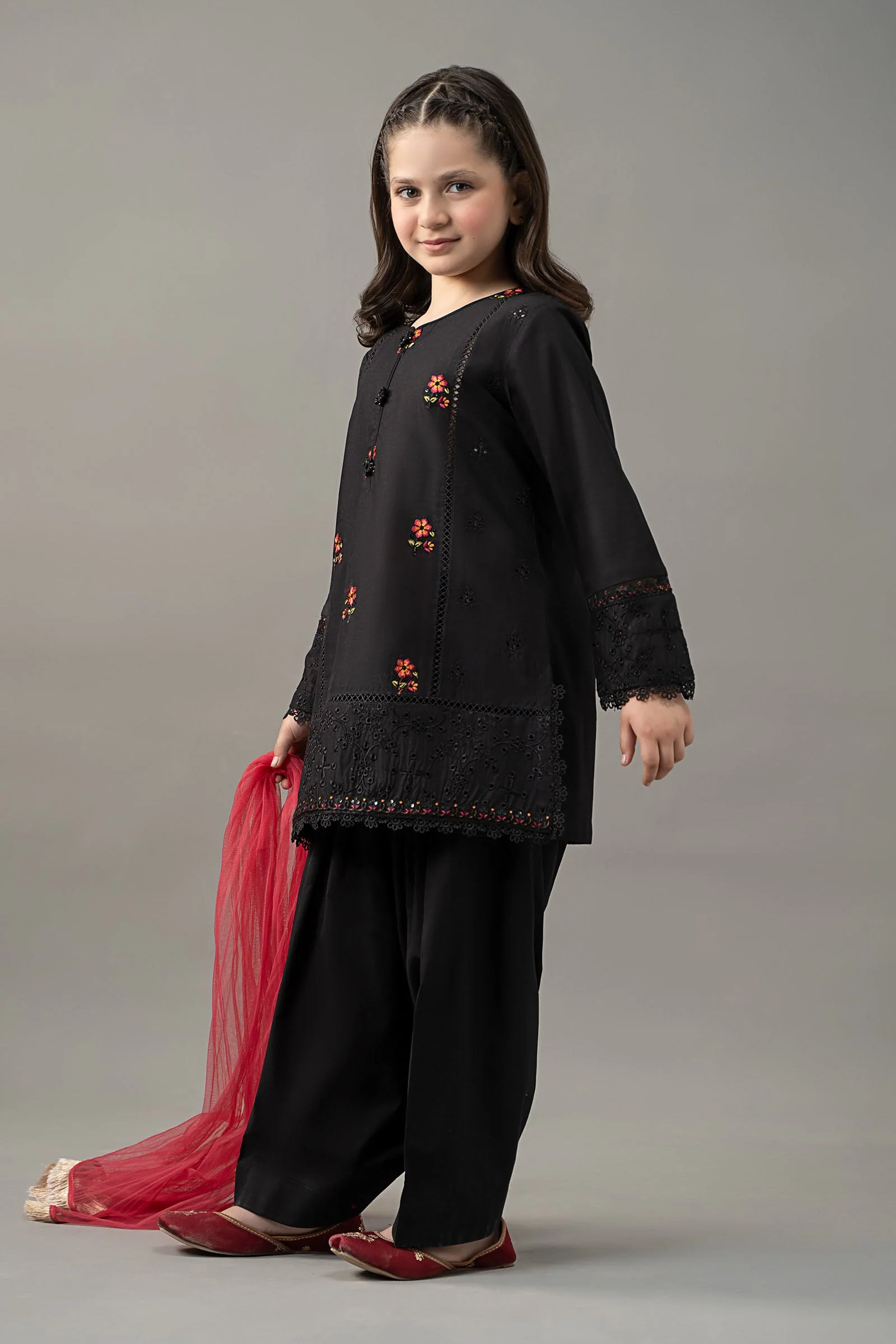 3 Piece Embroidered Lawn Suit 81 3 Piece Embroidered Lawn Suit