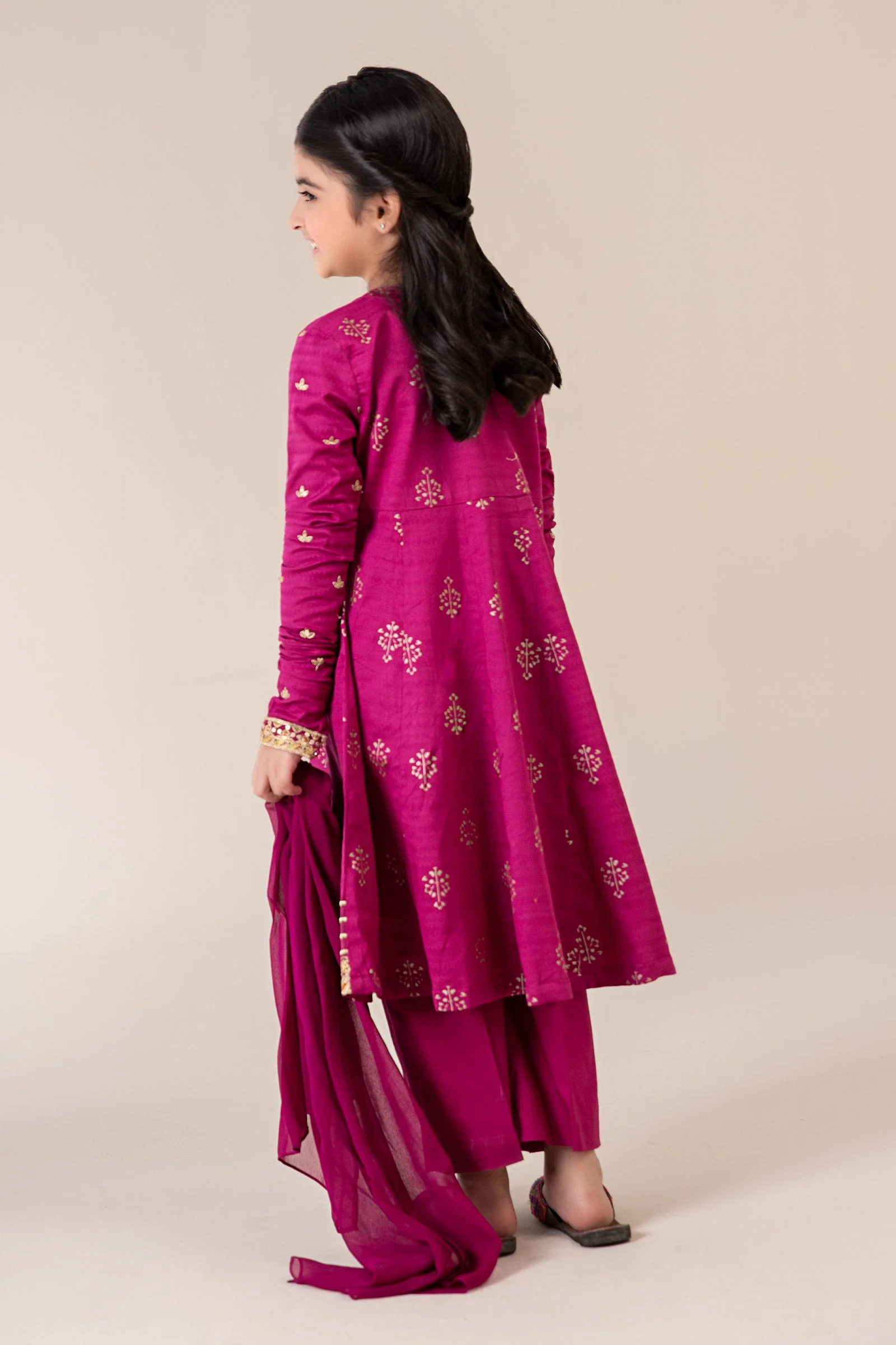 3 Piece Embroidered Lawn Suit 58 3 Piece Embroidered Lawn Suit