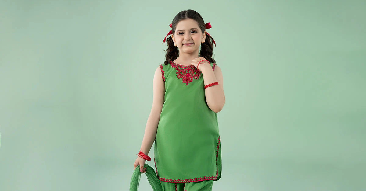 3 Piece Embroidered Lawn Suit 46 3 Piece Embroidered Lawn Suit