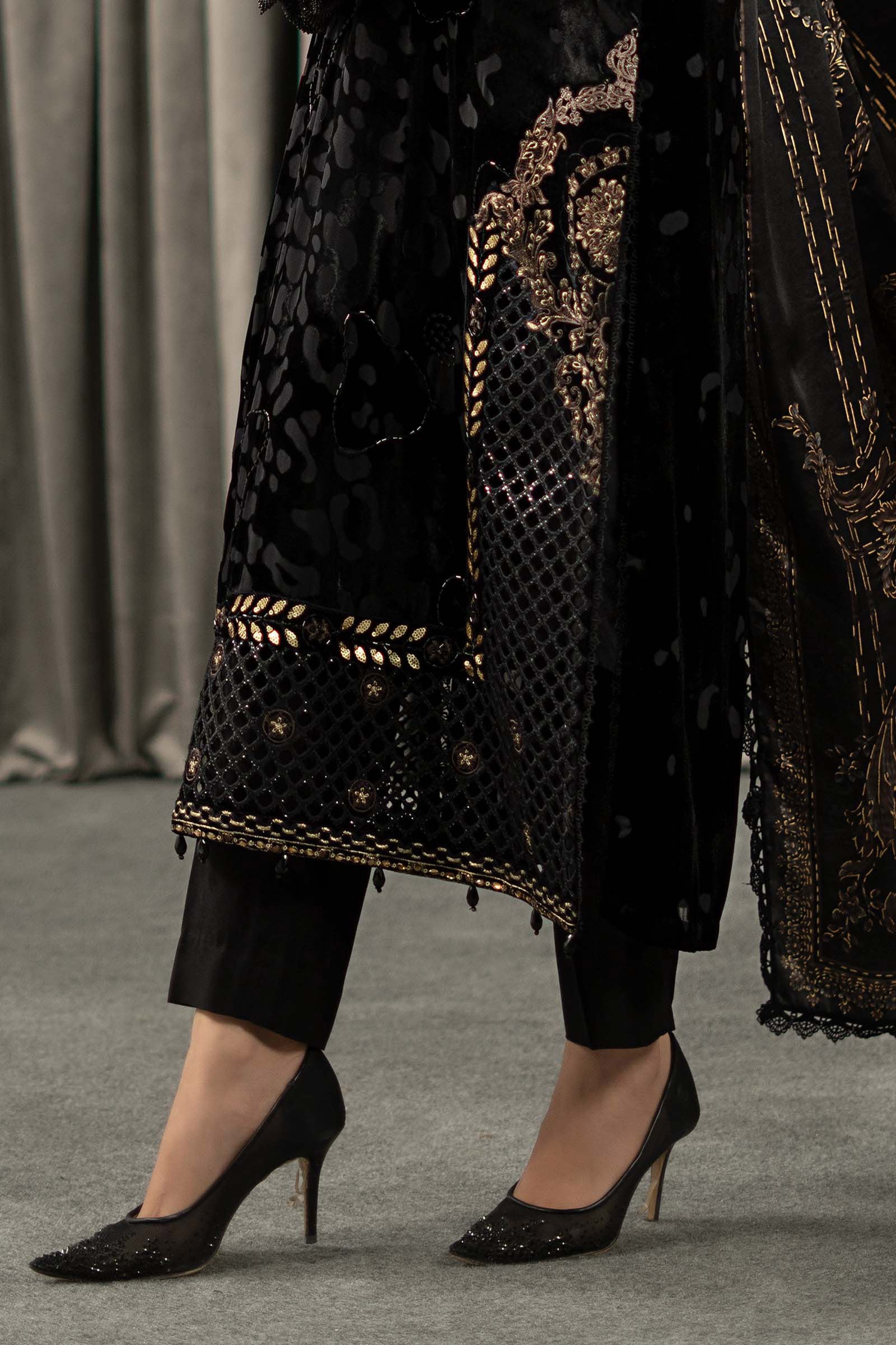 3 Piece Embroidered Palachi Suit