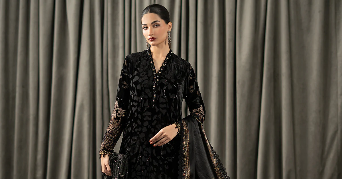 3 Piece Embroidered Palachi Suit