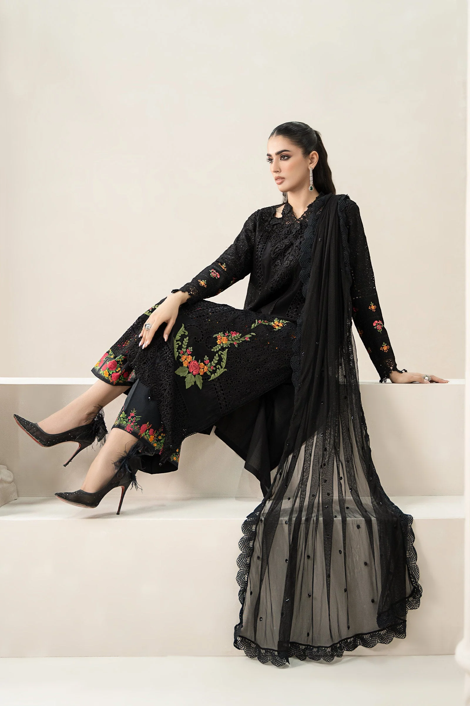 3 Piece Embroidered Lawn Suit | ELS-25-01
