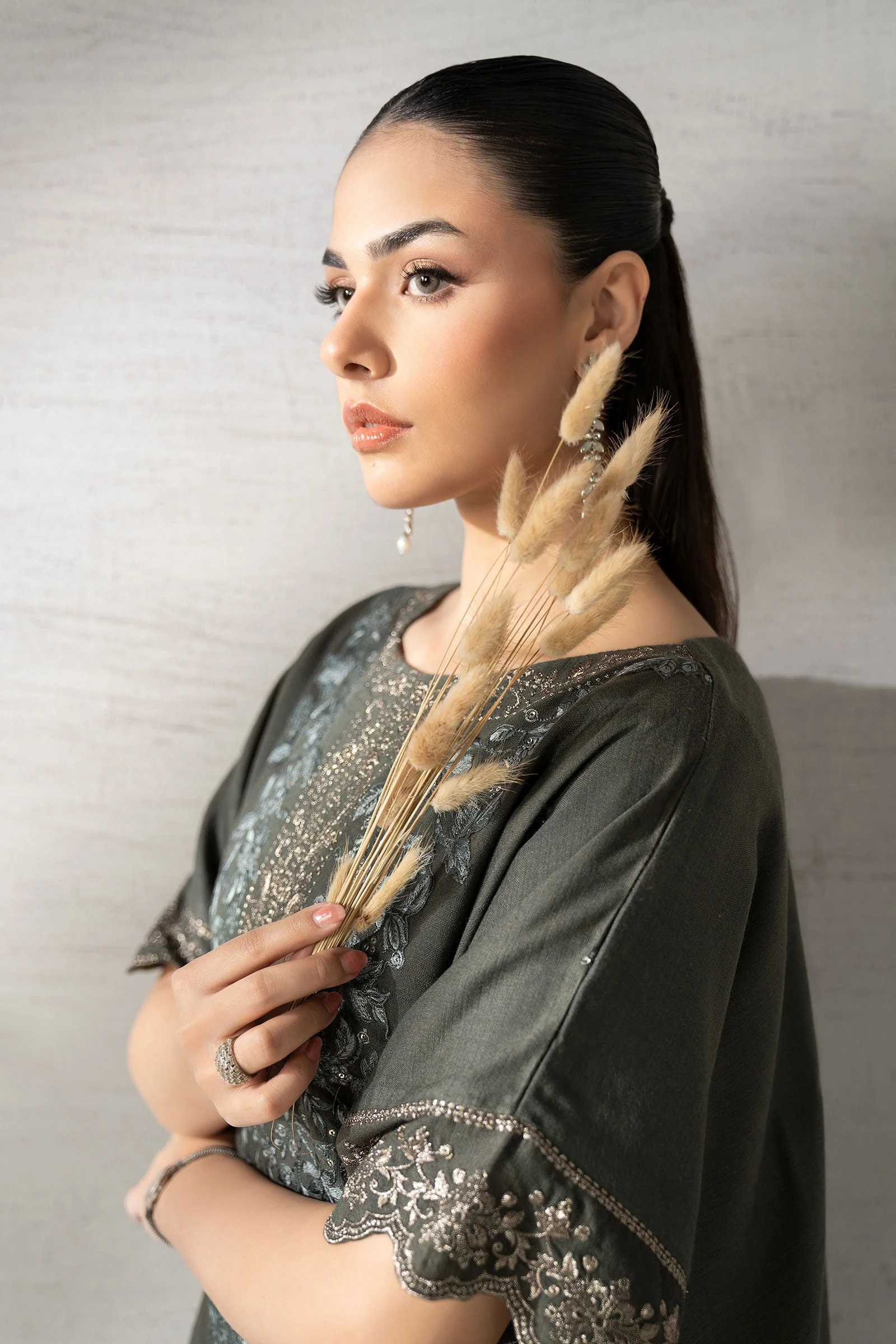 2 Piece Embroidered Woven Suit