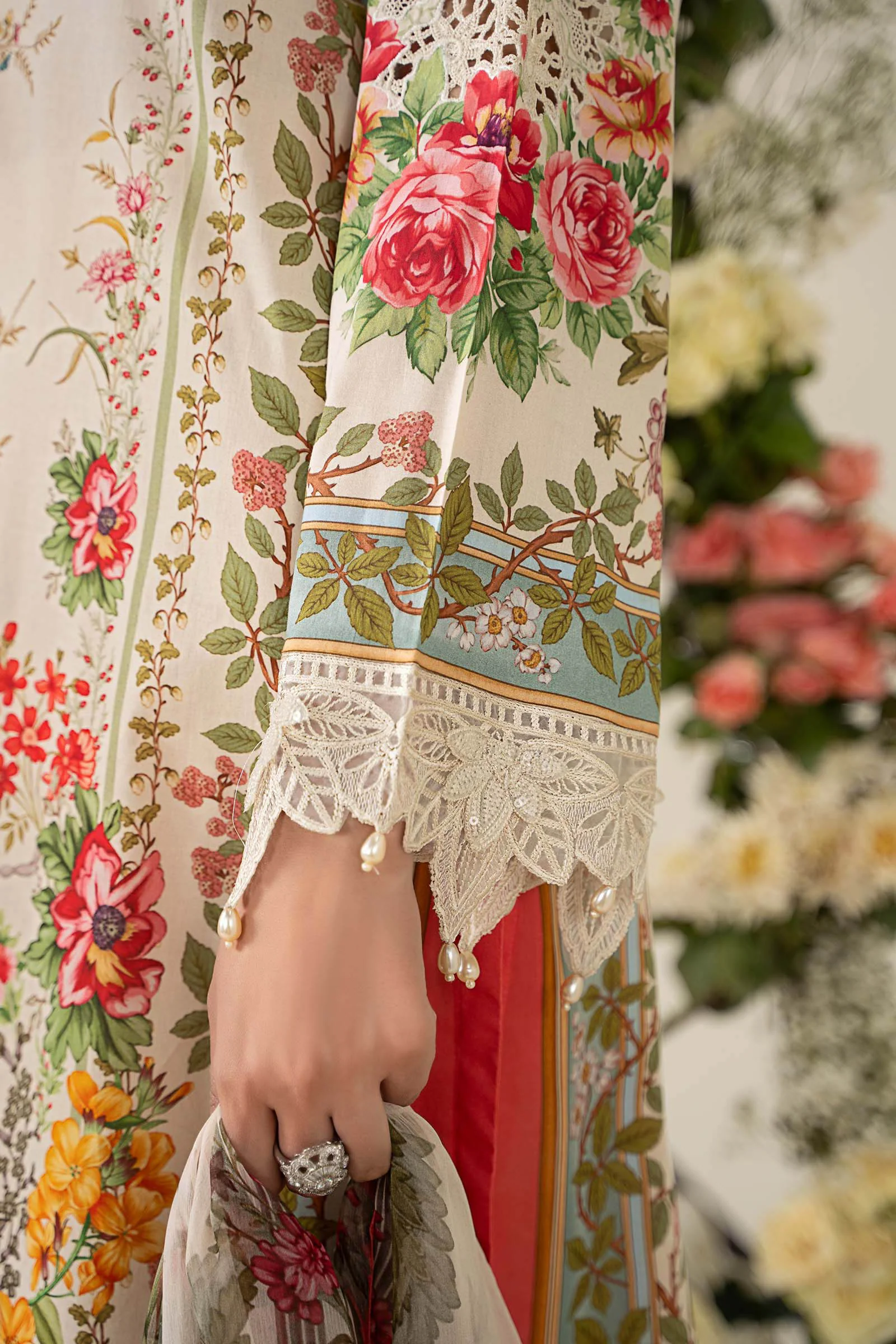 3 Piece Unstitched Embroidered Lawn Suit | MPT-2605-A 5 3 Piece Unstitched Embroidered Lawn Suit | MPT-2605-A