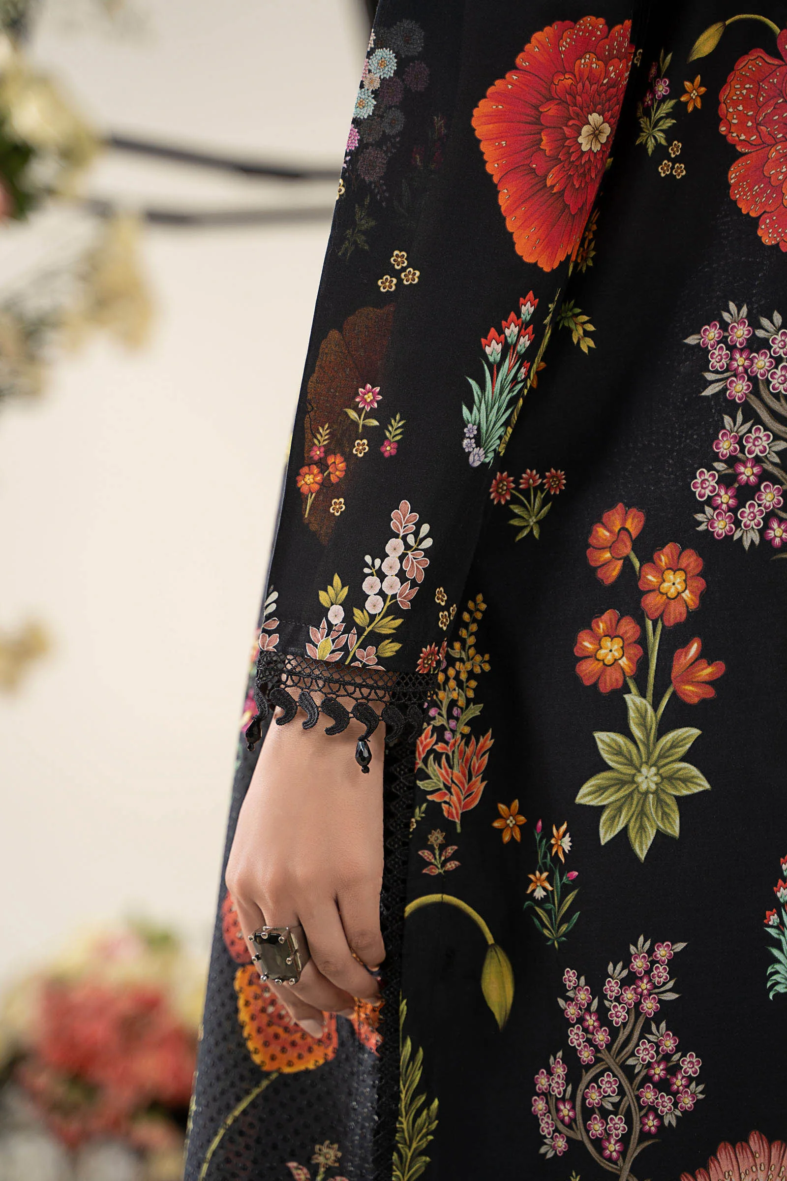 3 Piece Unstitched Embroidered Lawn Suit | MPT-2607-B