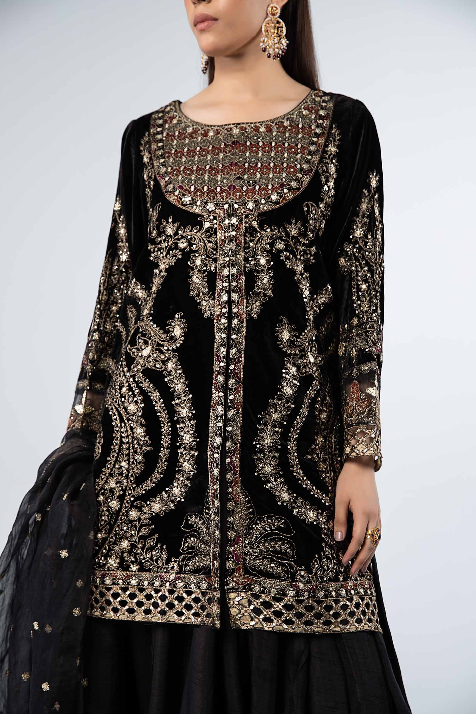 3 Piece Embroidered Velvet Suit 30 3 Piece Embroidered Velvet Suit