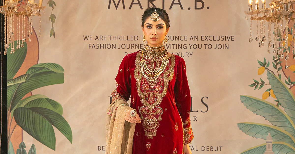 3 Piece Embroidered Velvet Suit 14 3 Piece Embroidered Velvet Suit